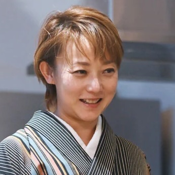 出張女将